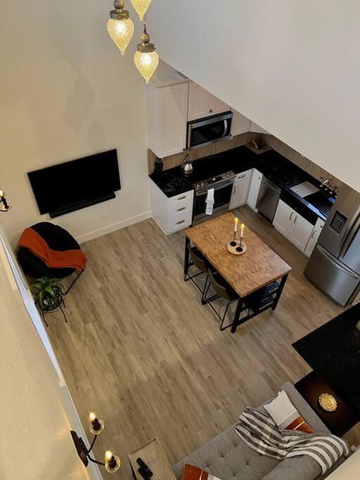 Brand New Custom Built Cottage In Downtown W/Pool! سالم المظهر الخارجي الصورة